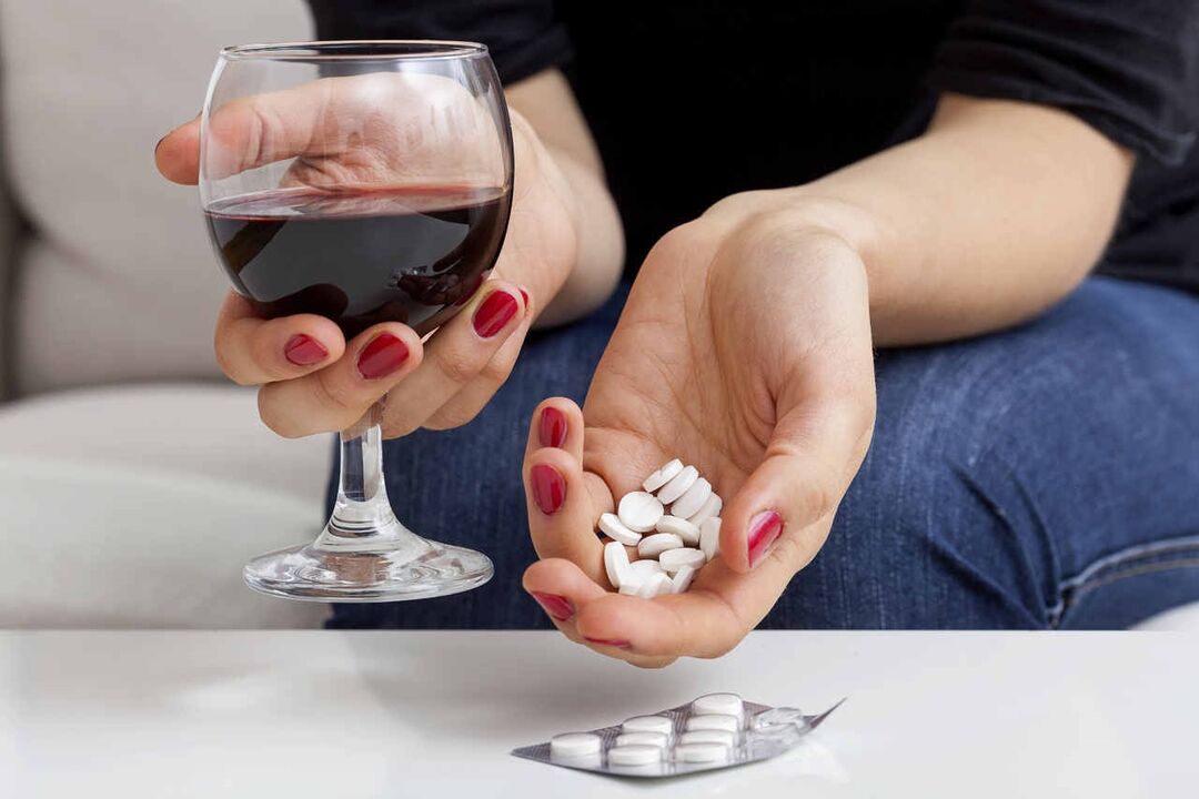Verträglichkeit der Einnahme von Antibiotika und Alkohol